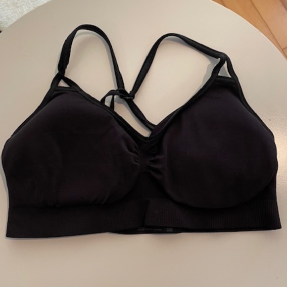 Activewear Bra Bundle #3 - Picture 5 of 8
